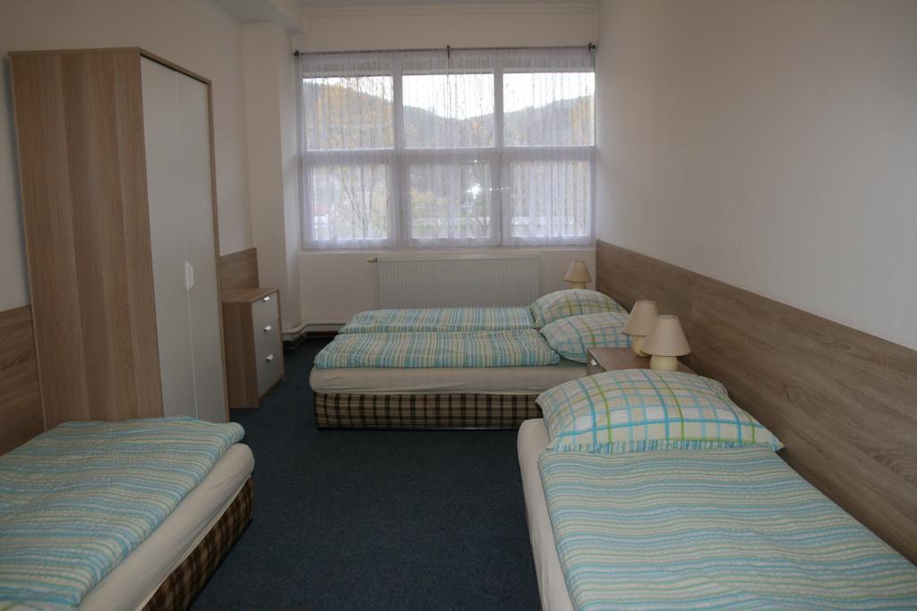 פראג Hostel Boathouse מראה חיצוני תמונה